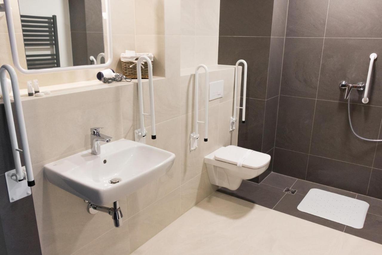 Hotel Katowice Premium Buitenkant foto
