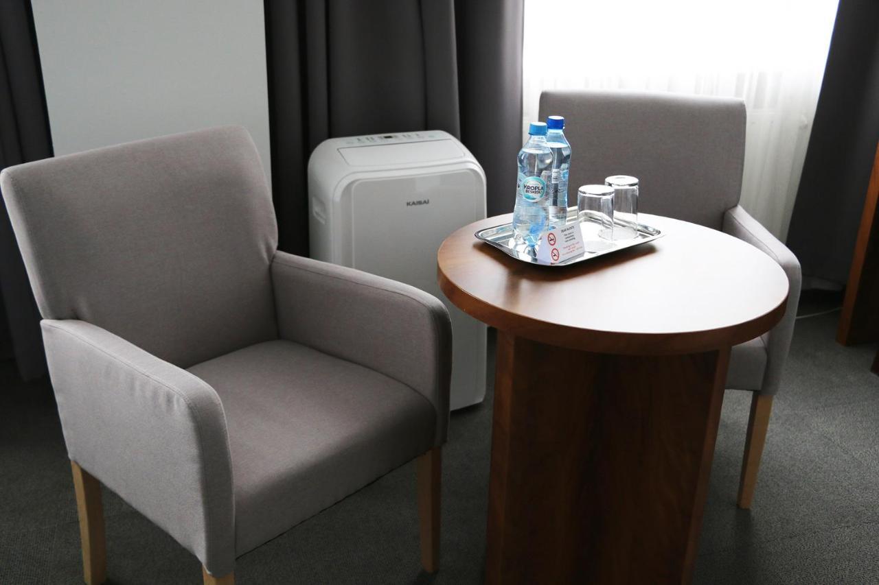Hotel Katowice Premium Buitenkant foto